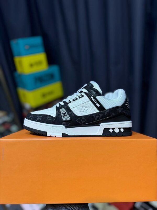 Louis Vuitton Trainer Sneaker Black White Denim 1A9JG9