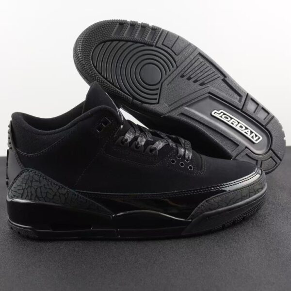 Air Jordan 3 Retro Black Cat CT8532-001