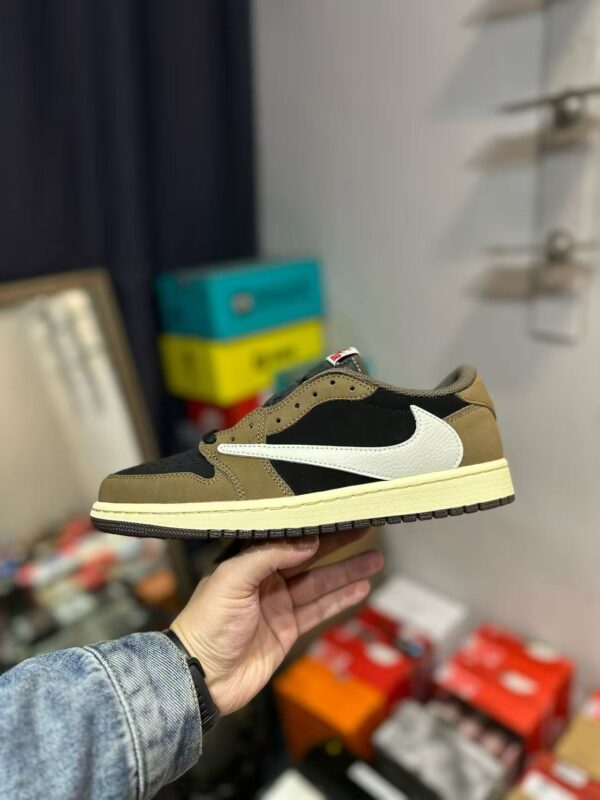 Air Jordan 1 Low Travis Scott Dark Mocha Brown Black Shoes