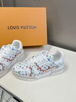 Louis Vuitton Trainer Sneaker White Multicolor Monogram 1AHEKG