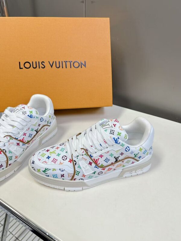 Louis Vuitton Trainer Sneaker White Multicolor Monogram 1AHEKG