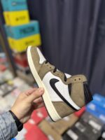 Travis Scott x Air Jordan 1 High OG Mocha CD4487-100