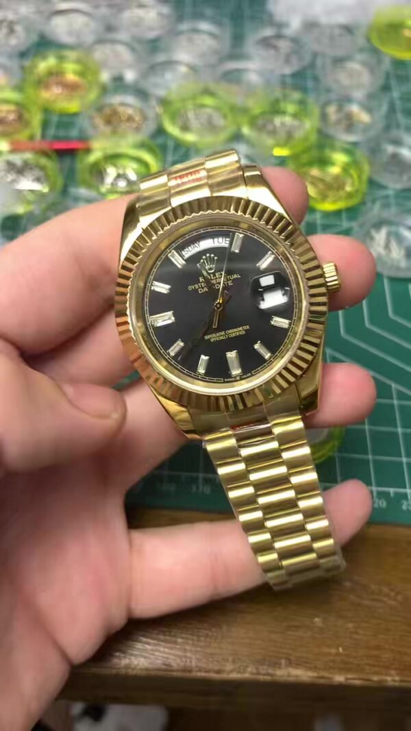 Rolex Day-Date m228238
