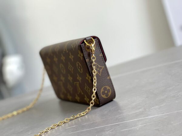 Louis Vuitton 3-in-1 Card Holder Red
