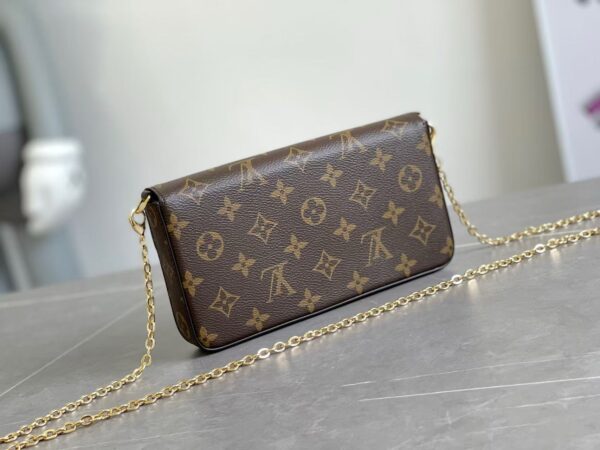 Louis Vuitton 3-in-1 Card Holder Red