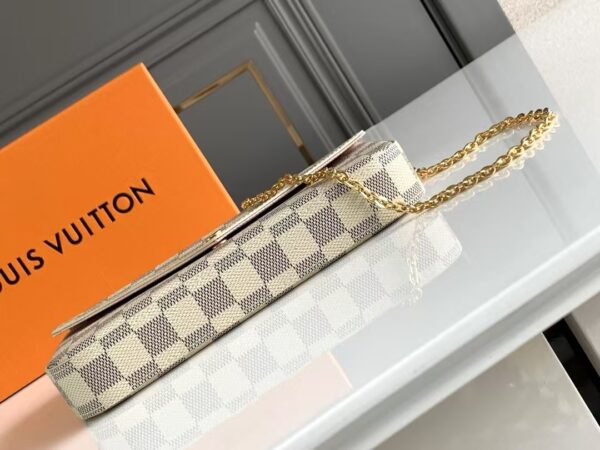 Louis Vuitton 3-in-1 Card Holder White Check Pink
