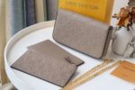 Louis Vuitton 3-in-1 Card Holder Embossed