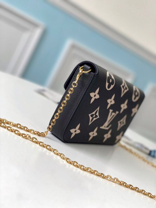 Louis Vuitton 3-in-1 Card Holder Colorful Flower
