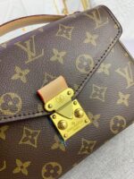 Louis Vuitton Messenger Bag Brown