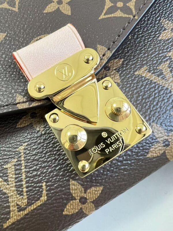 Louis Vuitton Messenger Bag Monogram Brown Messenger