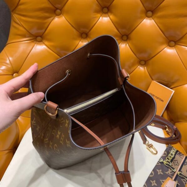 Louis Vuitton Bucket Bag Bucket Brown