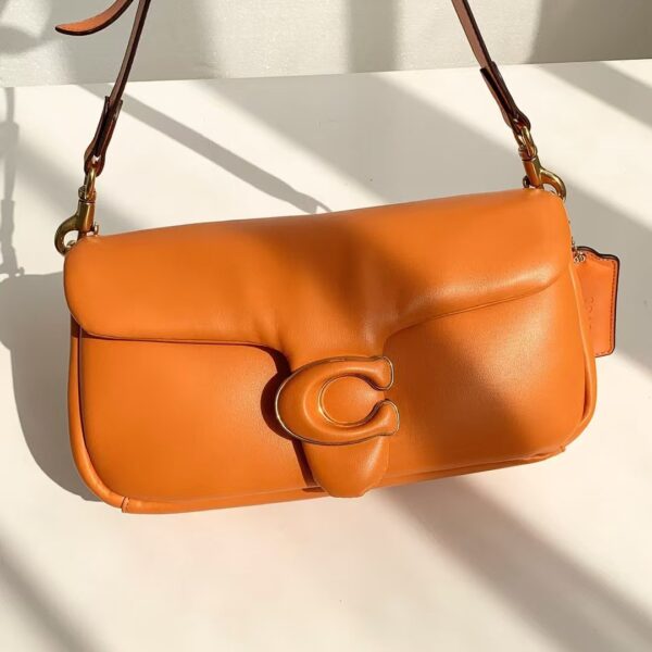 Coach Shoulder Bag Large Orange