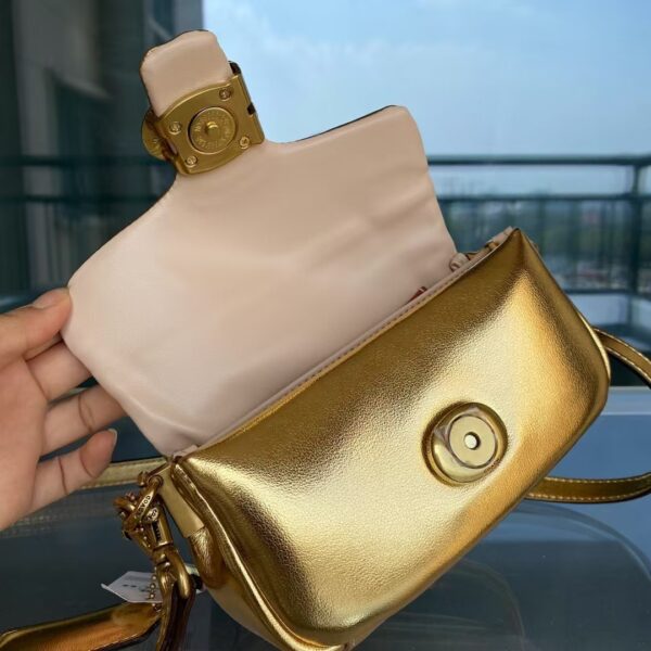 Coach Shoulder Bag Small Gold