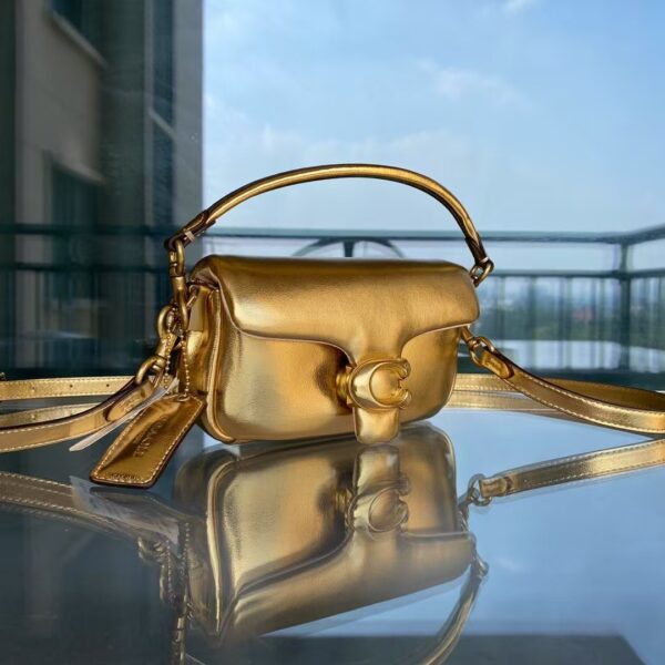 Coach Shoulder Bag Small Gold