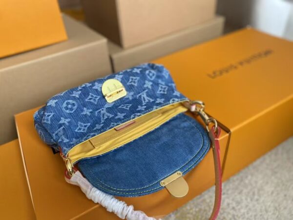 Louis Vuitton Denim Shoulder Bag Denim Light Blue Canvas