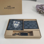 Coach Small Wallet Print Wolf Head