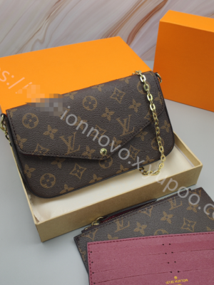 Louis Vuitton 3-in-1 Card Holder Red