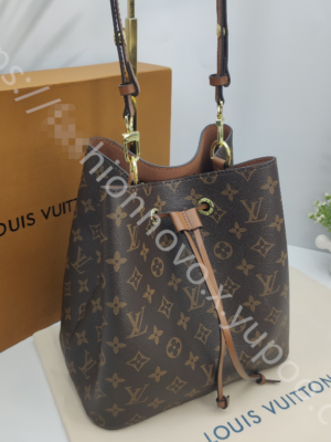 Louis Vuitton Bucket Bag Bucket Brown