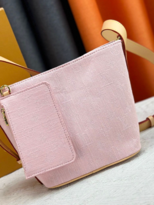 Louis Vuitton M14356 Handbag