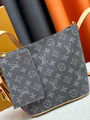 Louis Vuitton M14356 Handbag
