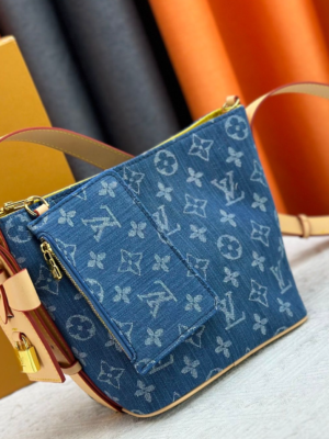 Louis Vuitton M14356 Handbag