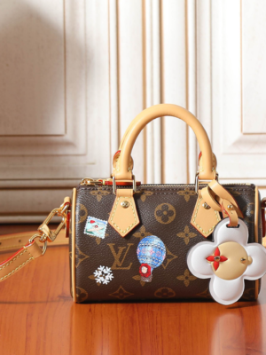 Louis Vuitton M15330 Handbag 白