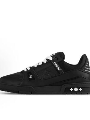 Louis Vuitton Trainer Sneaker Black Monogram 1AAREW